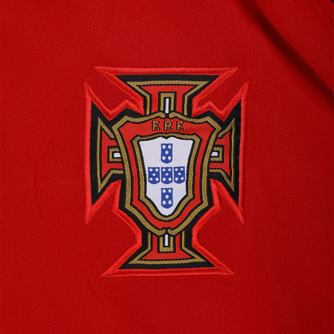Retro 2016 Portugal Home Soccer Jersey - Soccerdeal