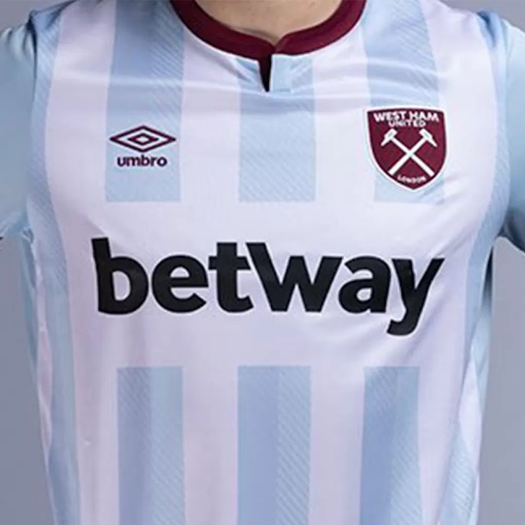 Umbro West Ham UTD FC Replica Short Sleeve T-Shirt Away 22/23