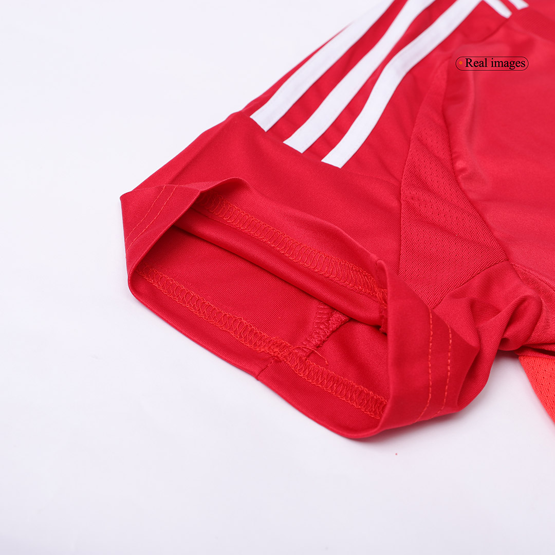 B.FERNANDES #8 Manchester United Home Soccer Jersey - Soccerdeal