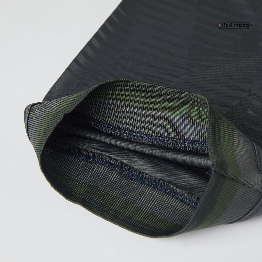 Bayern Munich Soccer Jersey - Soccerdeal