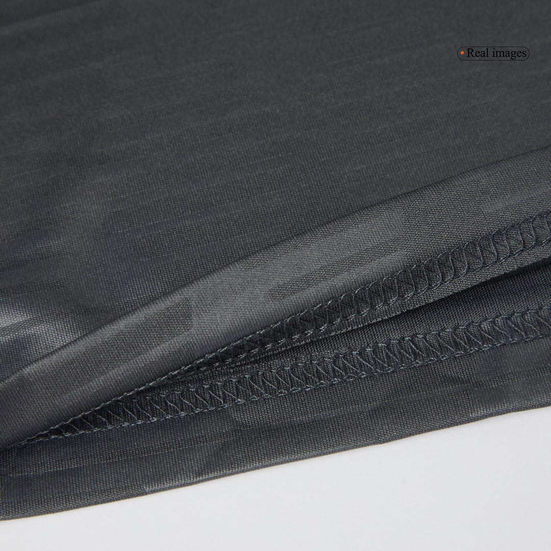 Bayern Munich Soccer Jersey - Soccerdeal