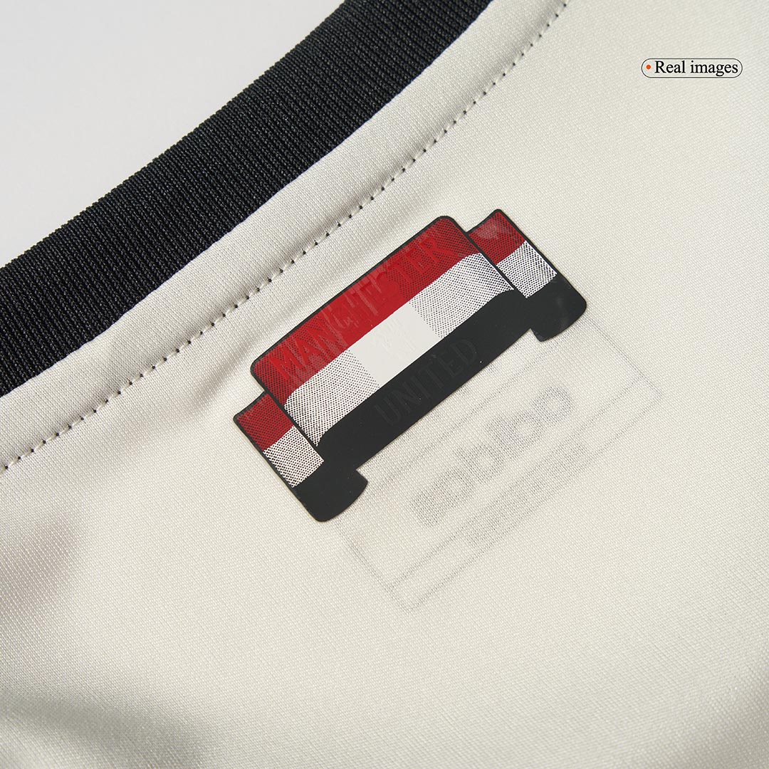 B.FERNANDES #8 Manchester United Third Away Soccer Jersey - Soccerdeal