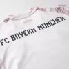MÜLLER #25 Bayern Munich 
 Away Soccer Jersey 2025/26 - Soccerdeal