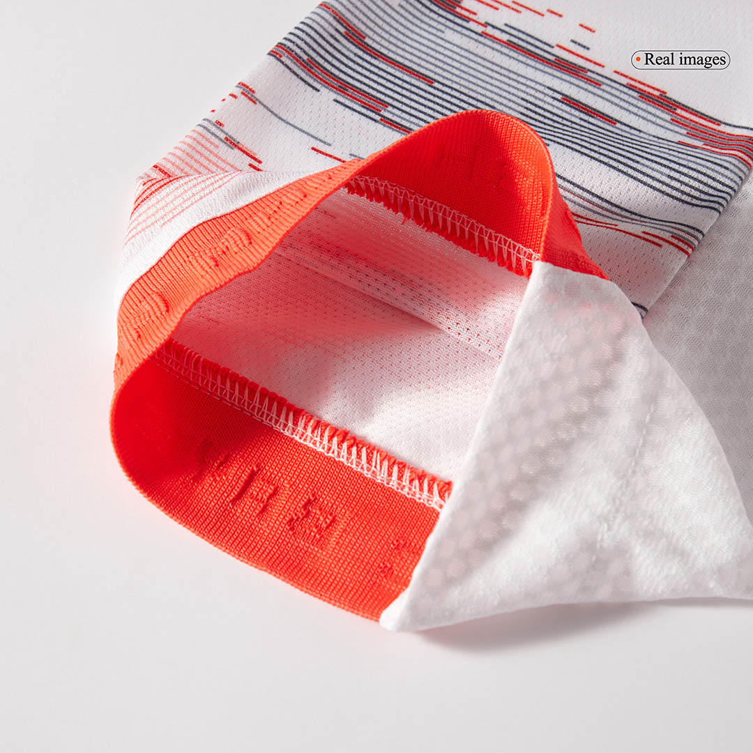 Bayern Munich Away Soccer Jersey 2025/26 Player Version - Soccerdeal