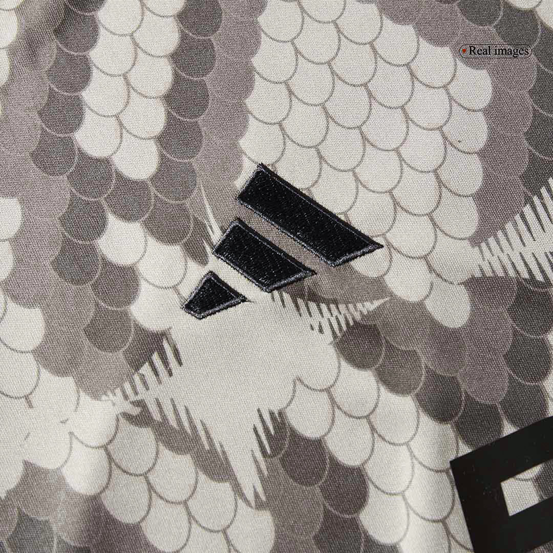 Bayern Munich Soccer Jersey - Soccerdeal