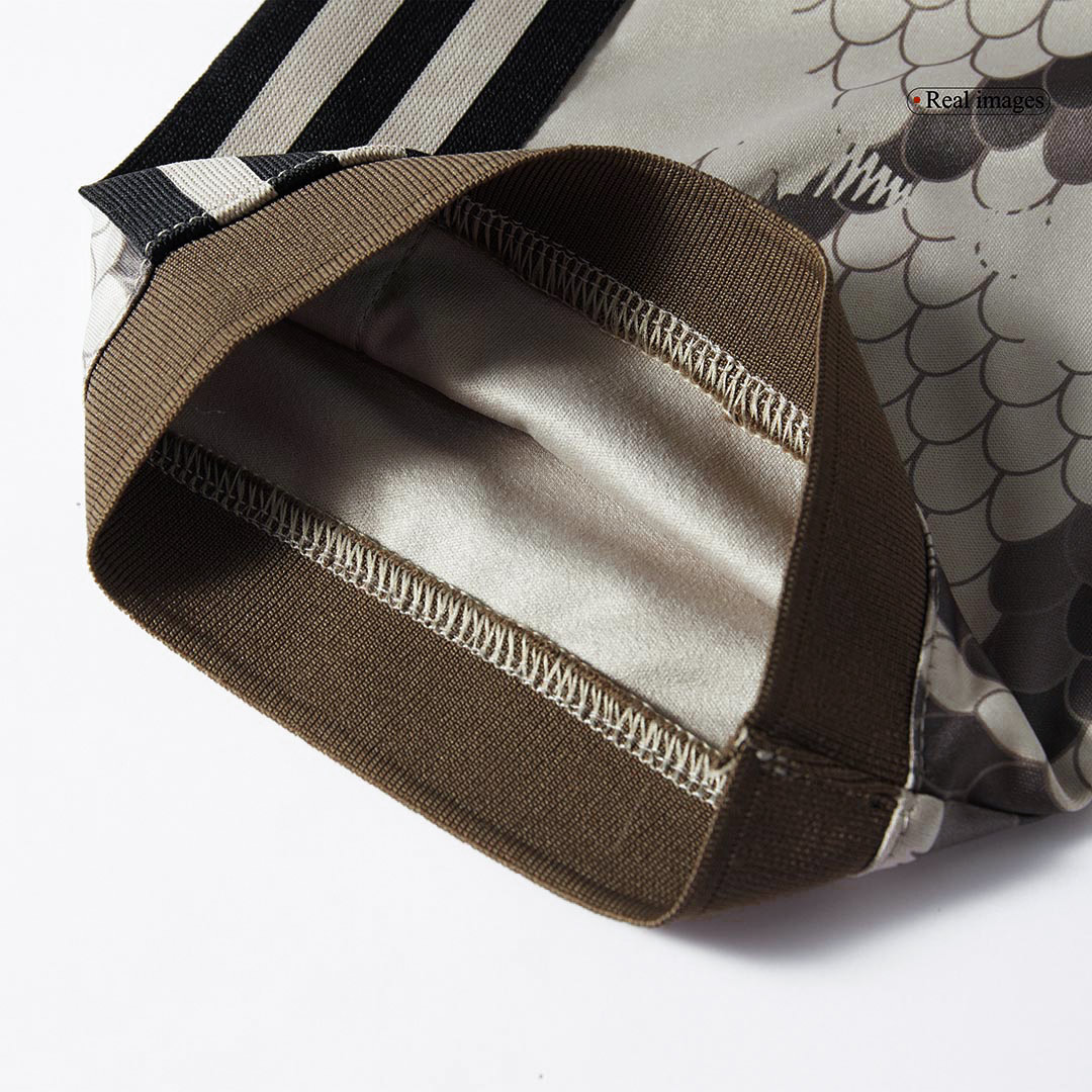 Bayern Munich Soccer Jersey - Soccerdeal