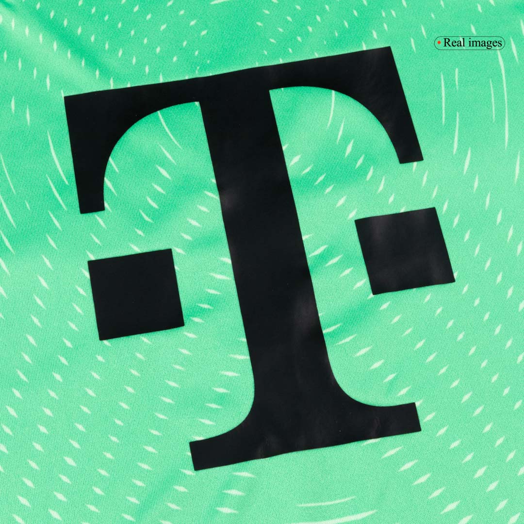 Bayern Munich Goalkeeper Soccer Jersey 2025/26 - Soccerdeal