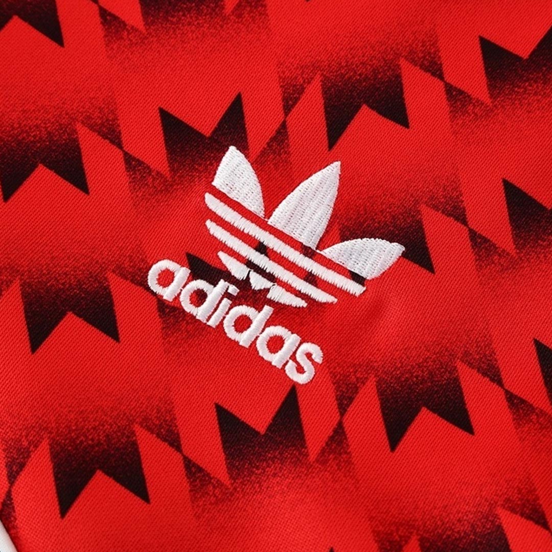 Manchester United Training Jacket 2025/26 - Soccerdeal