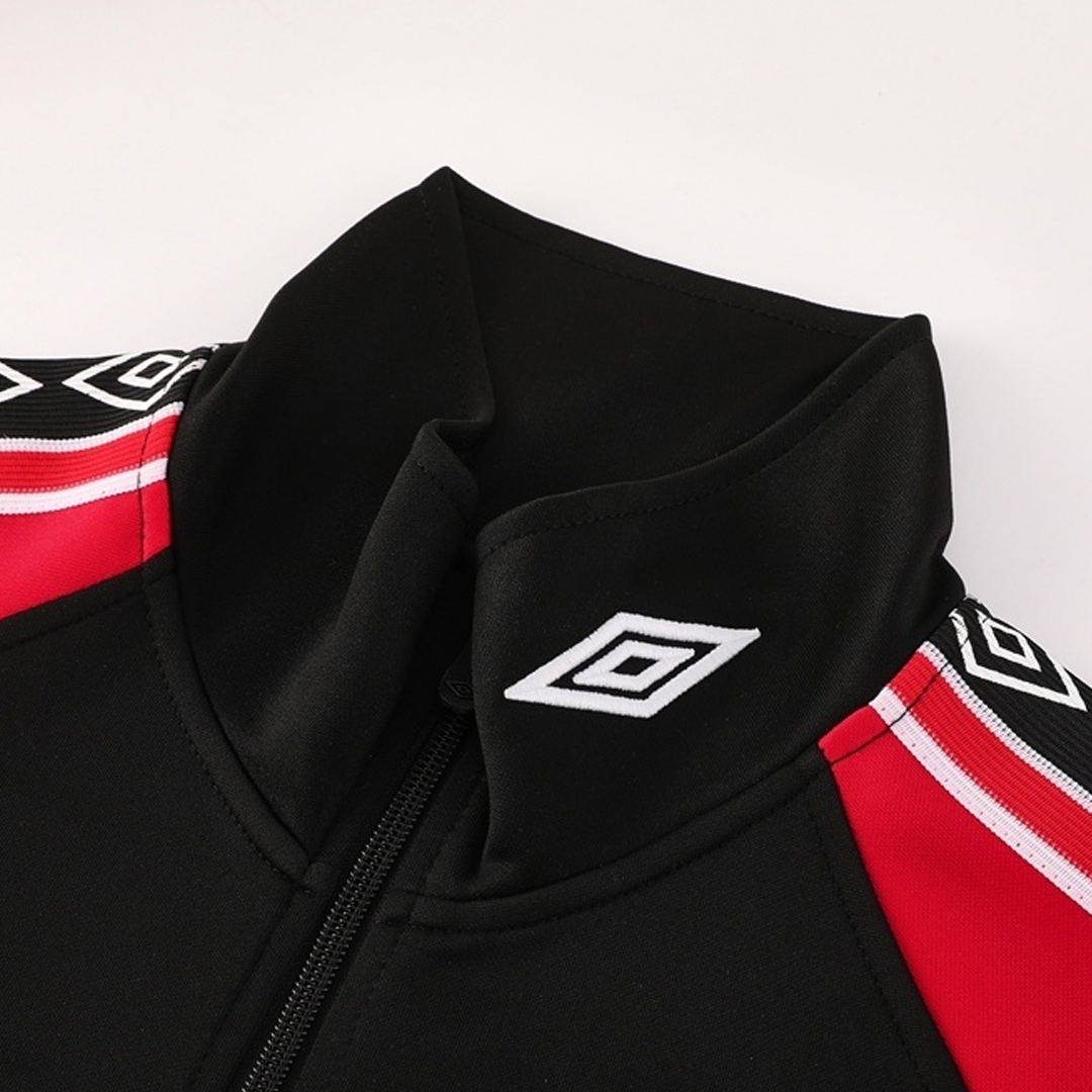 Manchester United Training Jacket 2025/26 - Soccerdeal