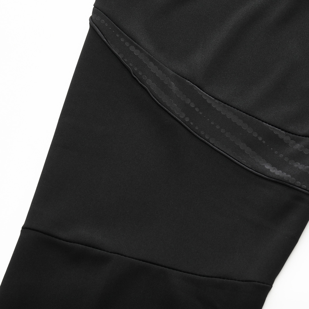 Liverpool Zipper Sweatshirt Kit(Top+Pants) 2025/26 - Soccerdeal