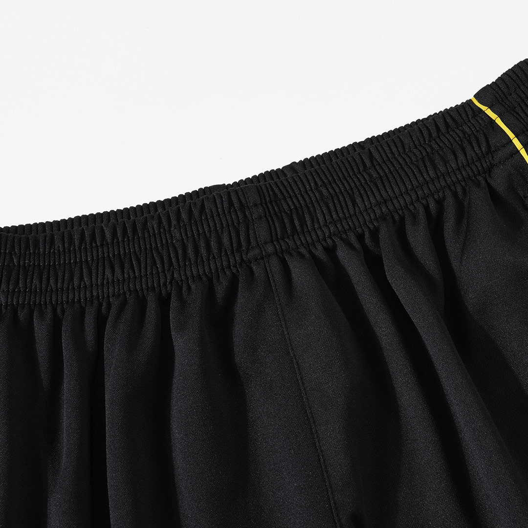 Real Madrid Zipper Sweatshirt Kit(Top+Pants) 2025/26 - Soccerdeal