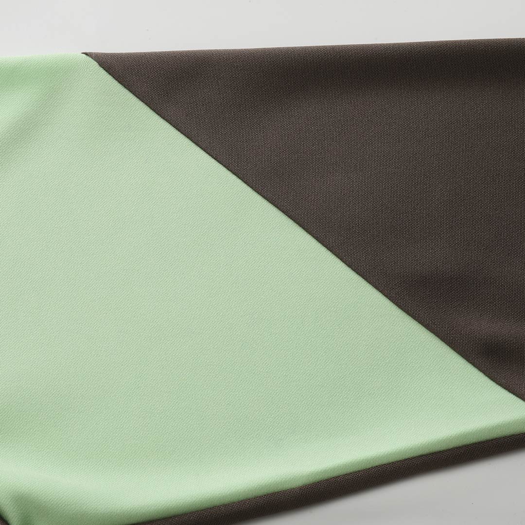 Real Madrid Zipper Sweatshirt Kit(Top+Pants) 2025/26 - Soccerdeal