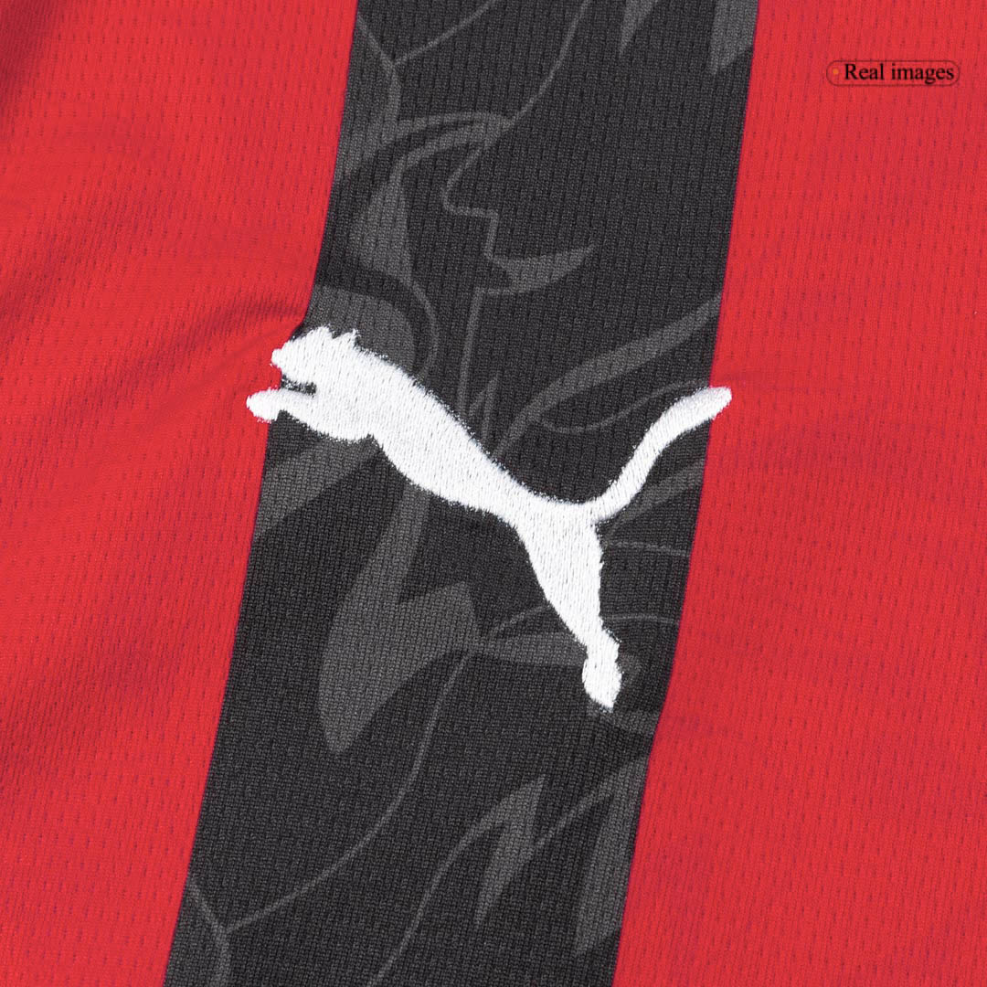 PULISIC #11 AC Milan 
 Home Soccer Jersey 2025/26 - Soccerdeal