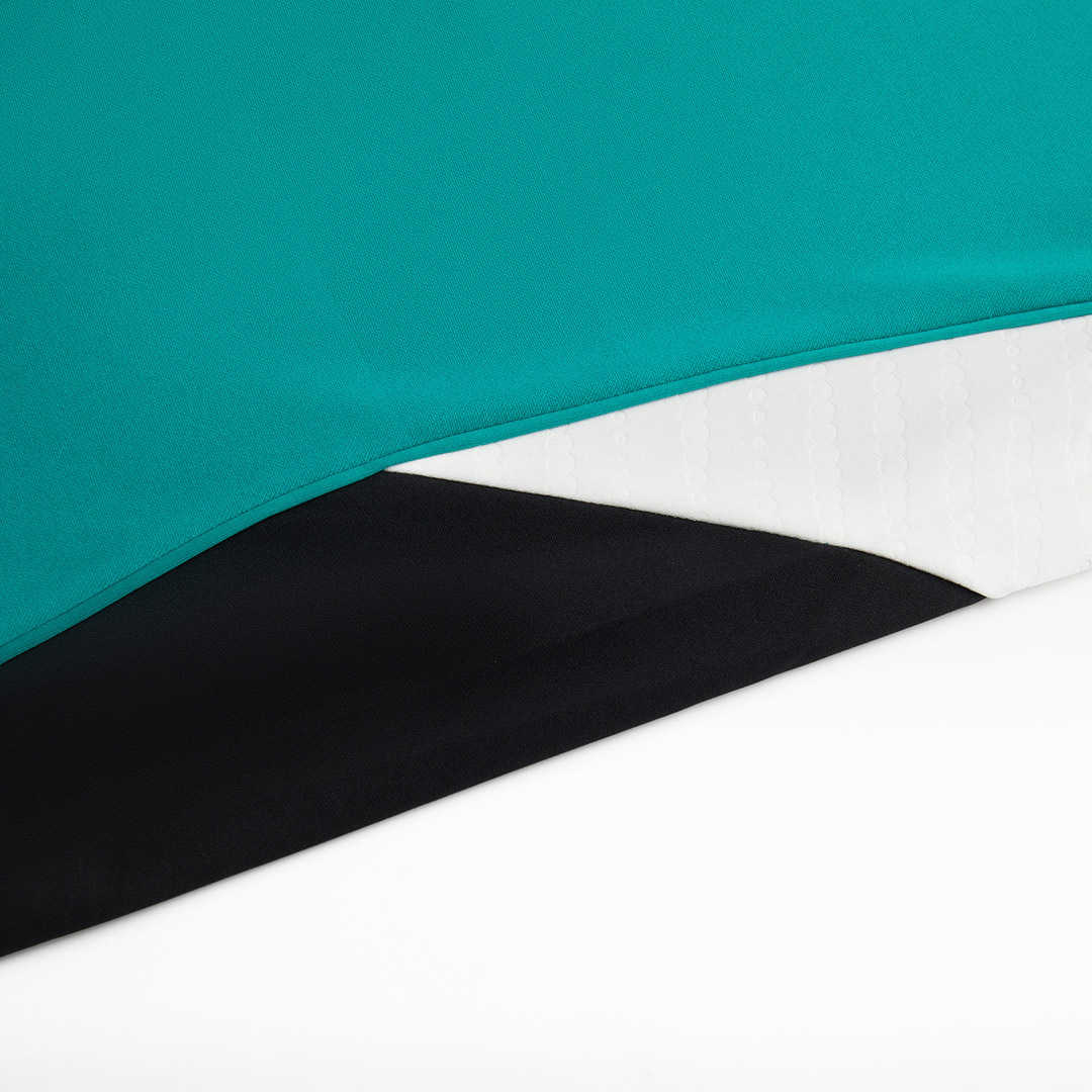 Liverpool Zipper Sweatshirt Kit(Top+Pants) 2025/26 - Soccerdeal