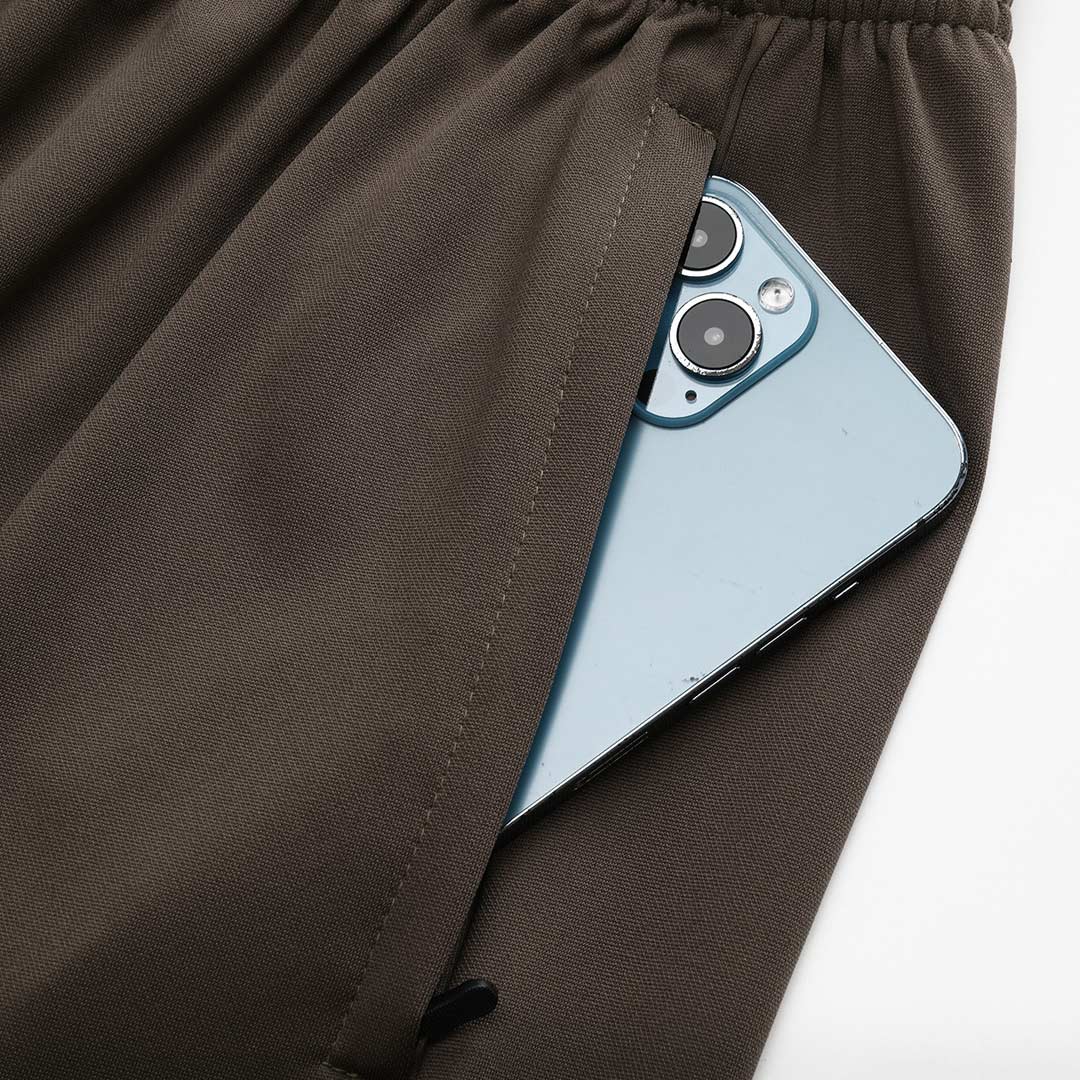 Real Madrid Zipper Sweatshirt Kit(Top+Pants) 2025/26 - Soccerdeal