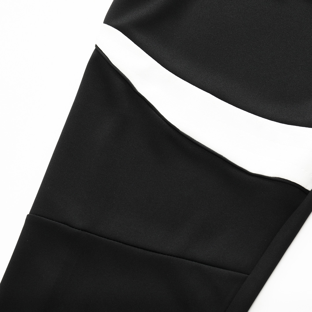 Liverpool Zipper Sweatshirt Kit(Top+Pants) 2025/26 - Soccerdeal