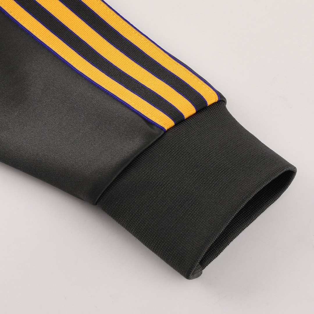 Manchester United Training Jacket 2025/26 - Soccerdeal