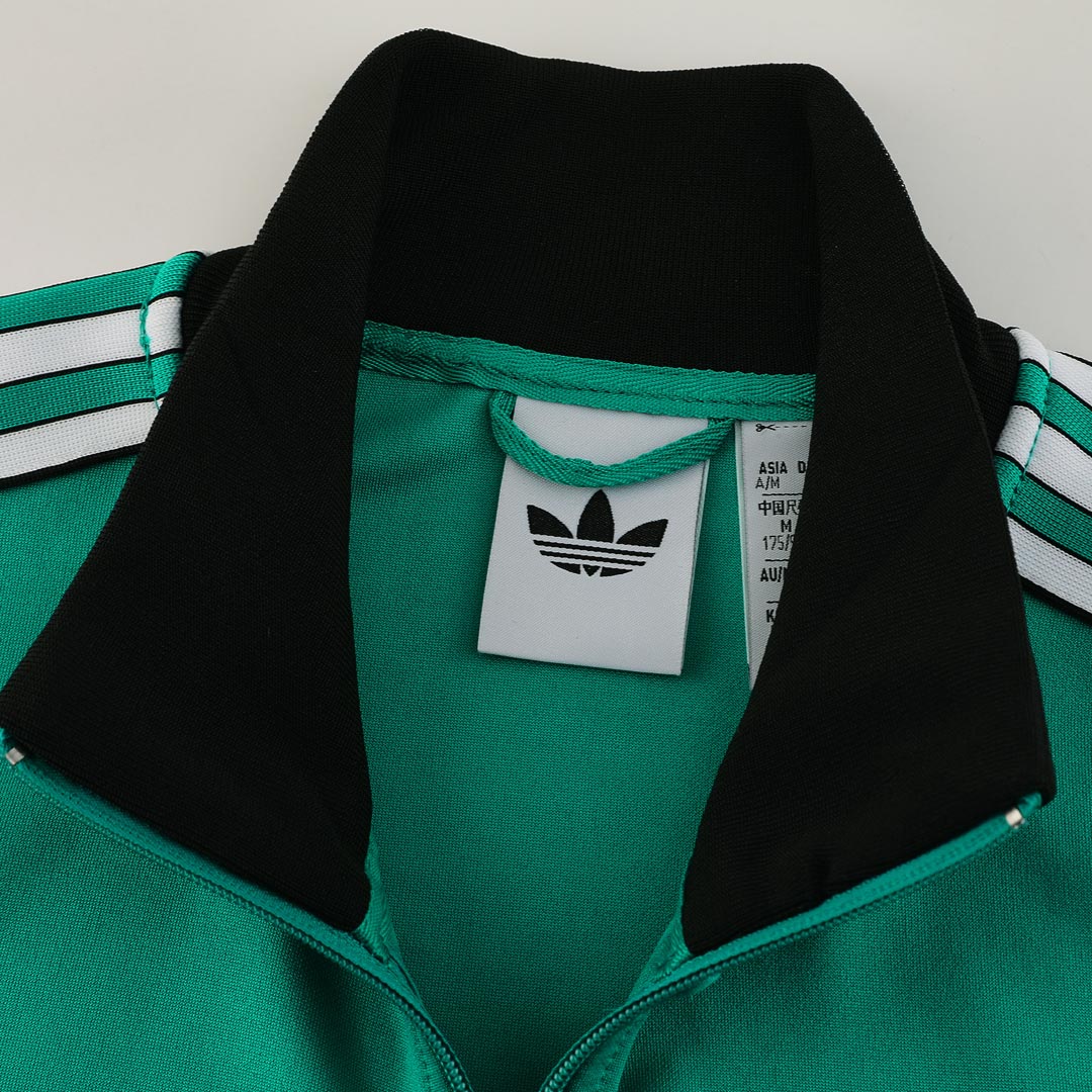 Liverpool Training Jacket 2025/26 - Soccerdeal