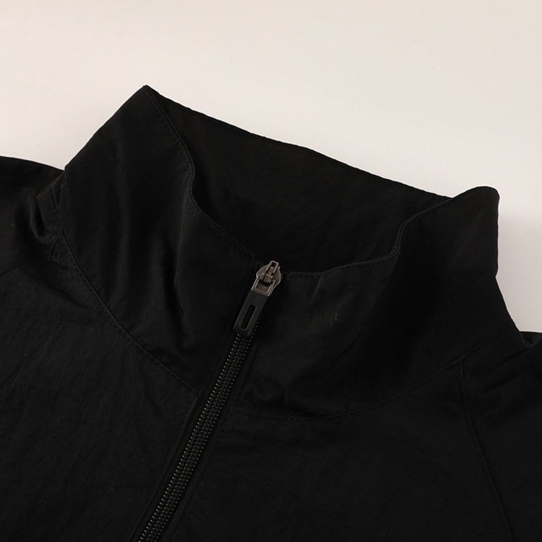 Manchester United Windbreaker Jacket 2025/26 - Soccerdeal