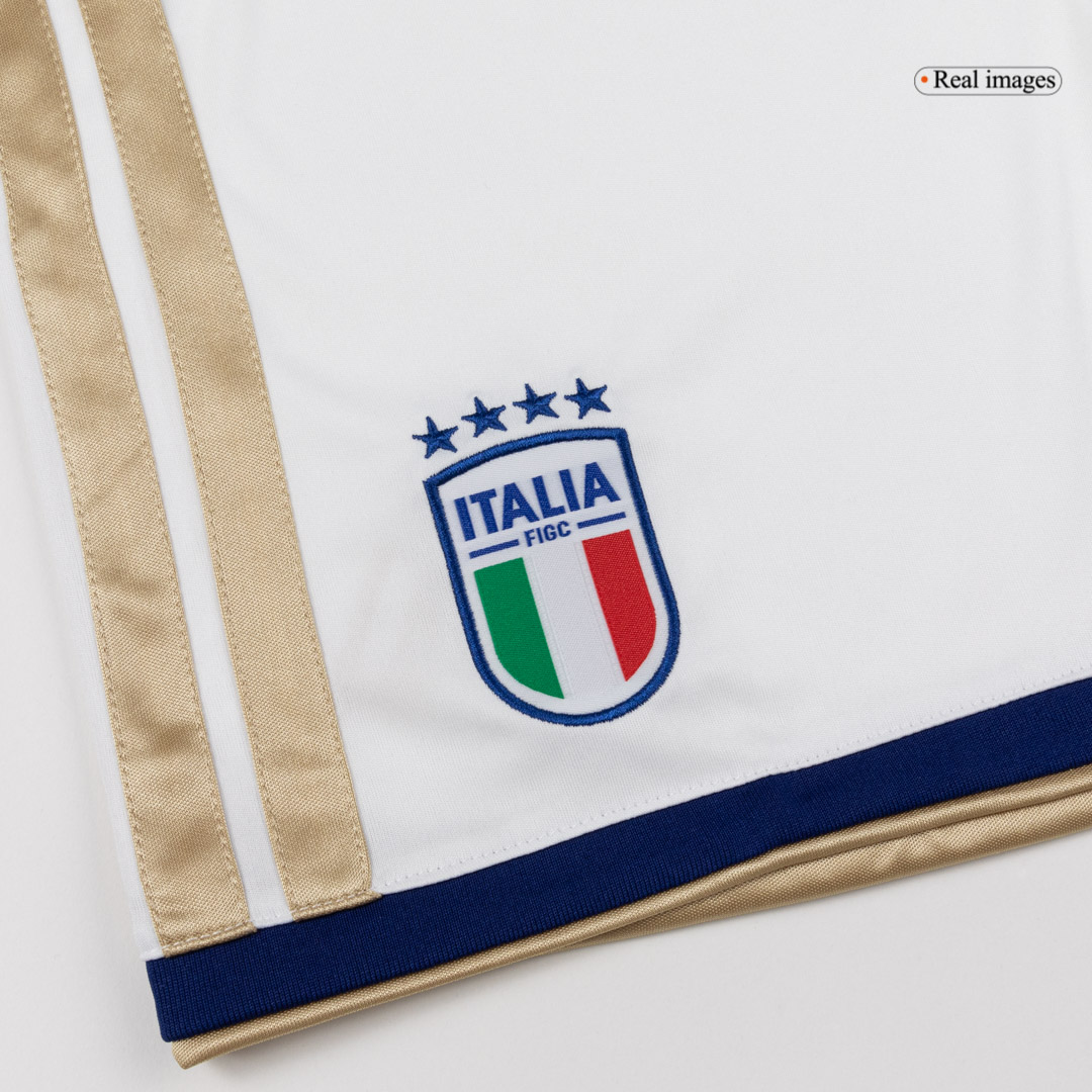 Italy Home Soccer Shorts 2026 - Soccerdeal
