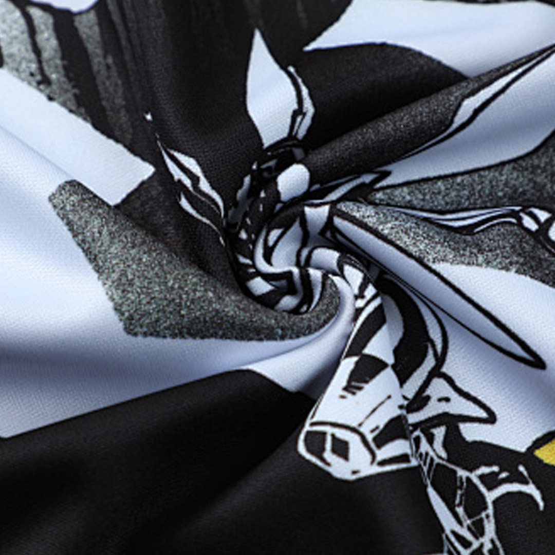 Real Madrid Zipper Sweatshirt Kit(Top+Pants) 2025/26 - Soccerdeal