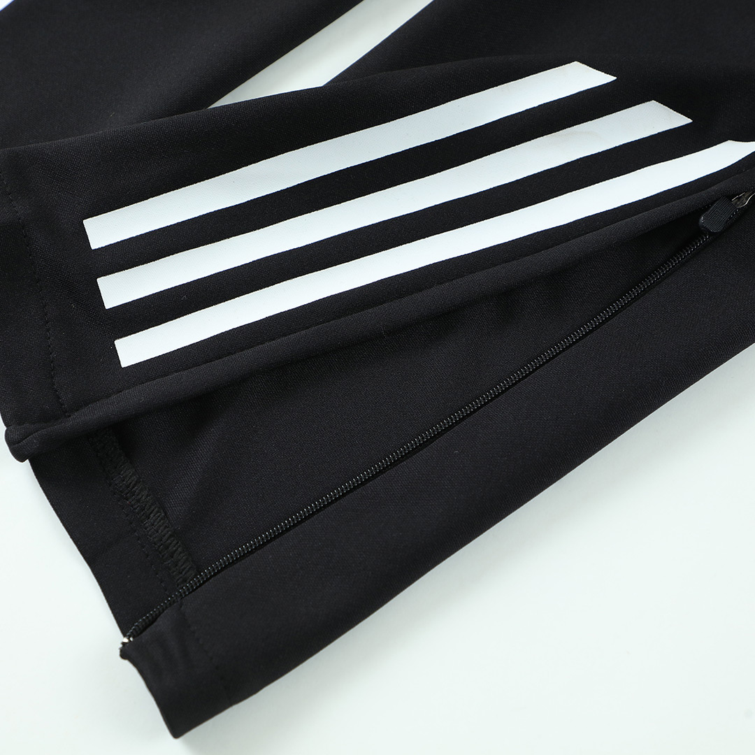 Real Madrid Zipper Sweatshirt Kit(Top+Pants) 2025/26 - Soccerdeal